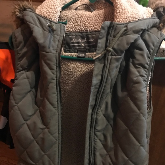 eddie bauer sherpa vest